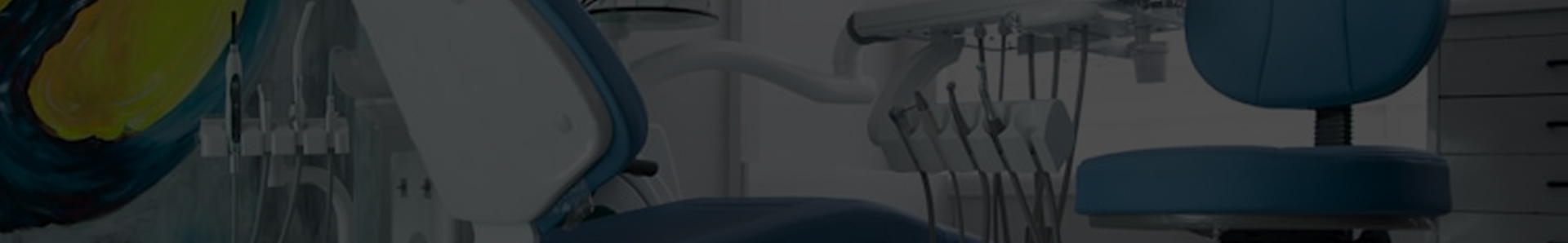 Dr. Erdem Cetin çalışırken